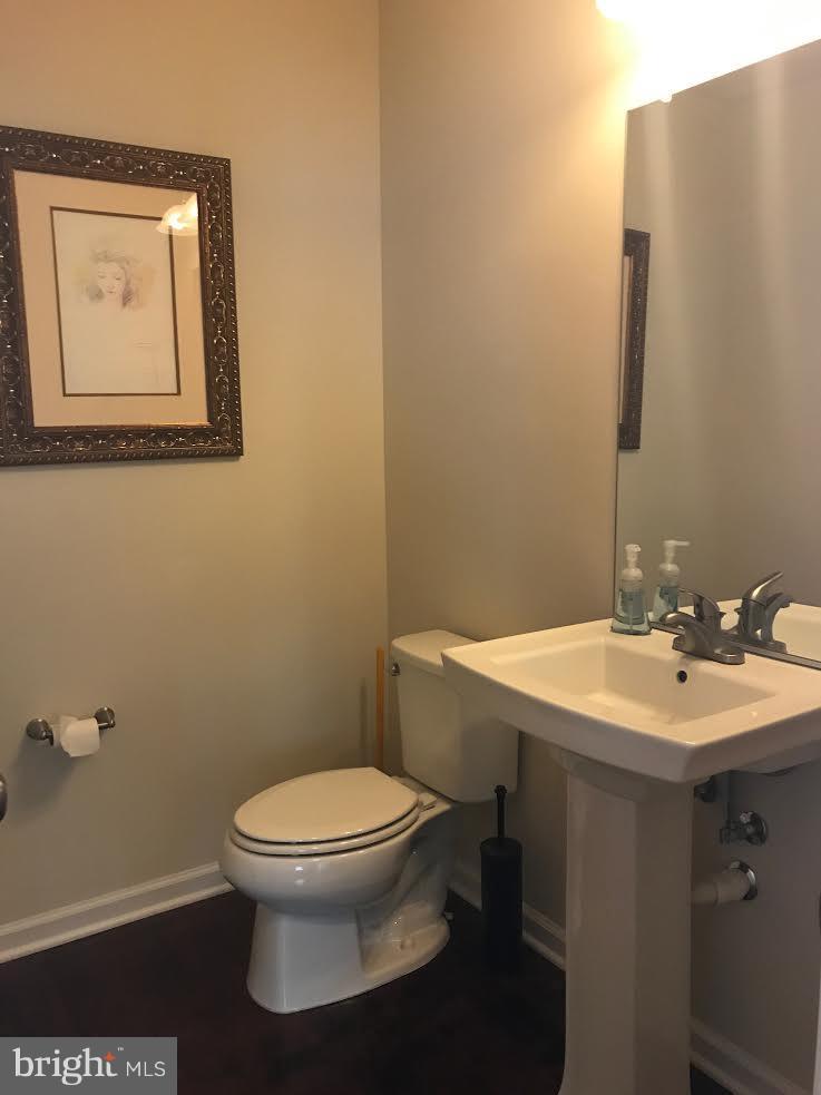 COLONIAL FORGE - Residential Lease