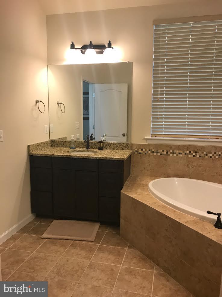 COLONIAL FORGE - Residential Lease