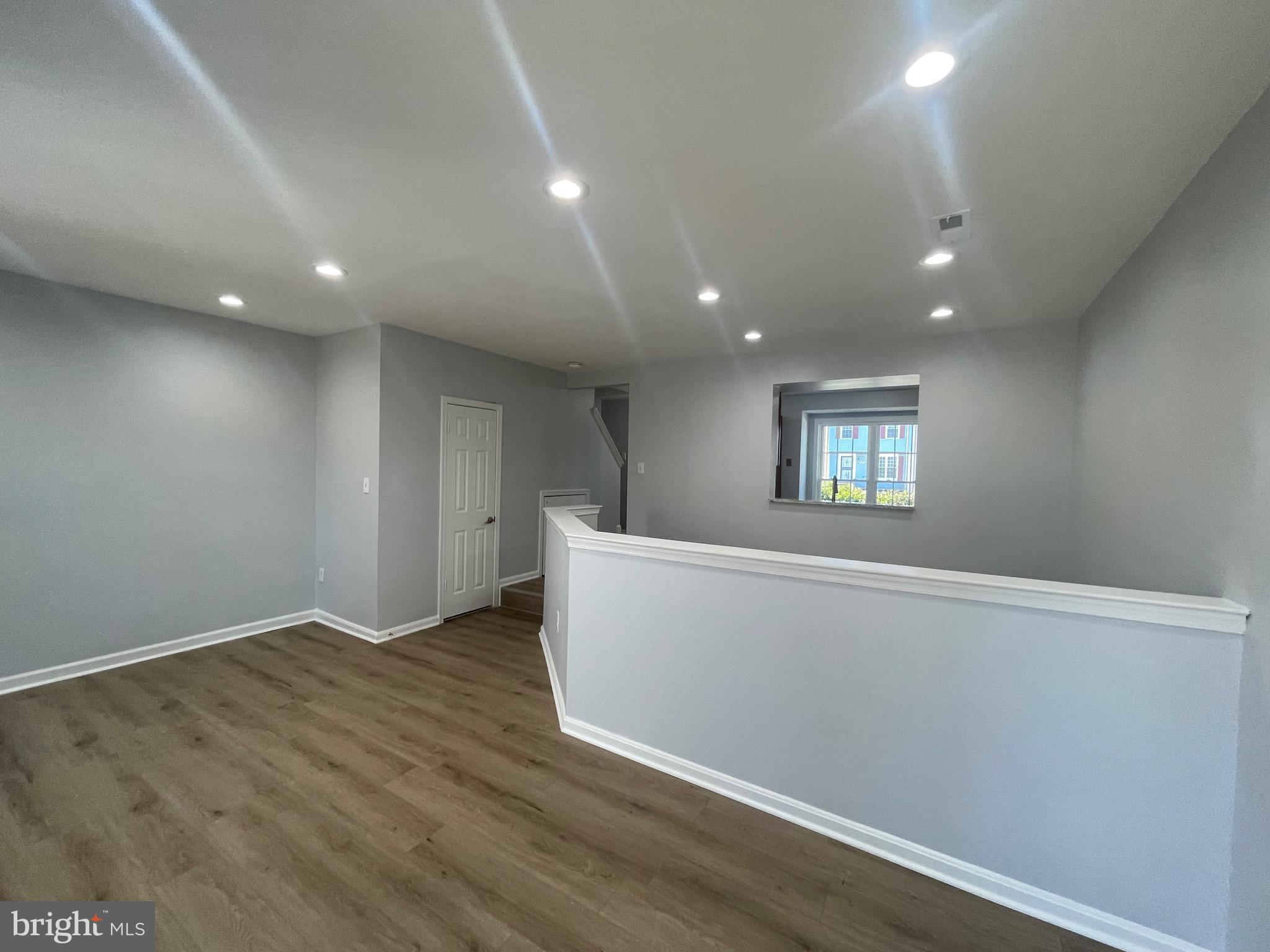 ROSECROFT VILLAGE - Residential