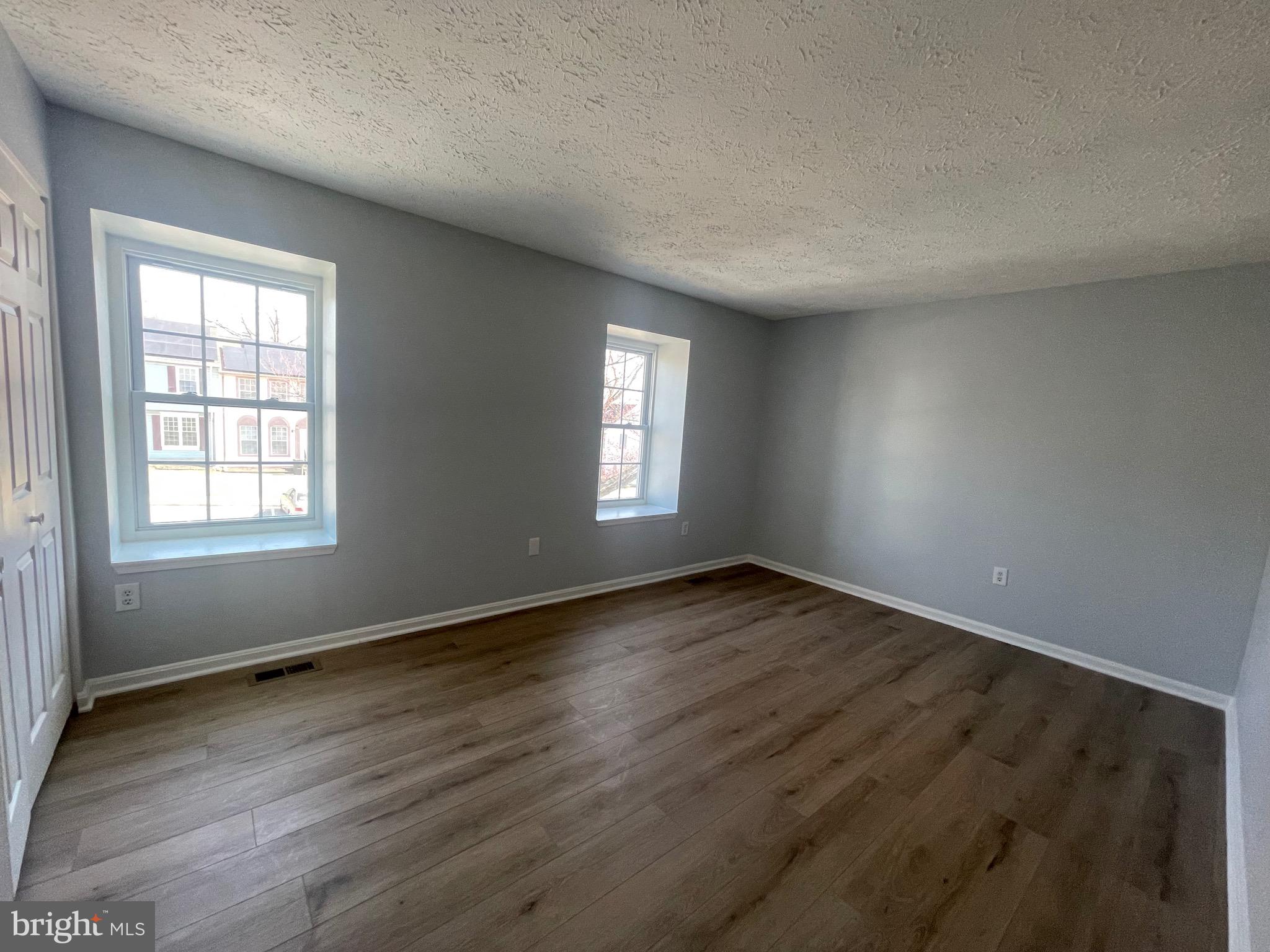 ROSECROFT VILLAGE - Residential