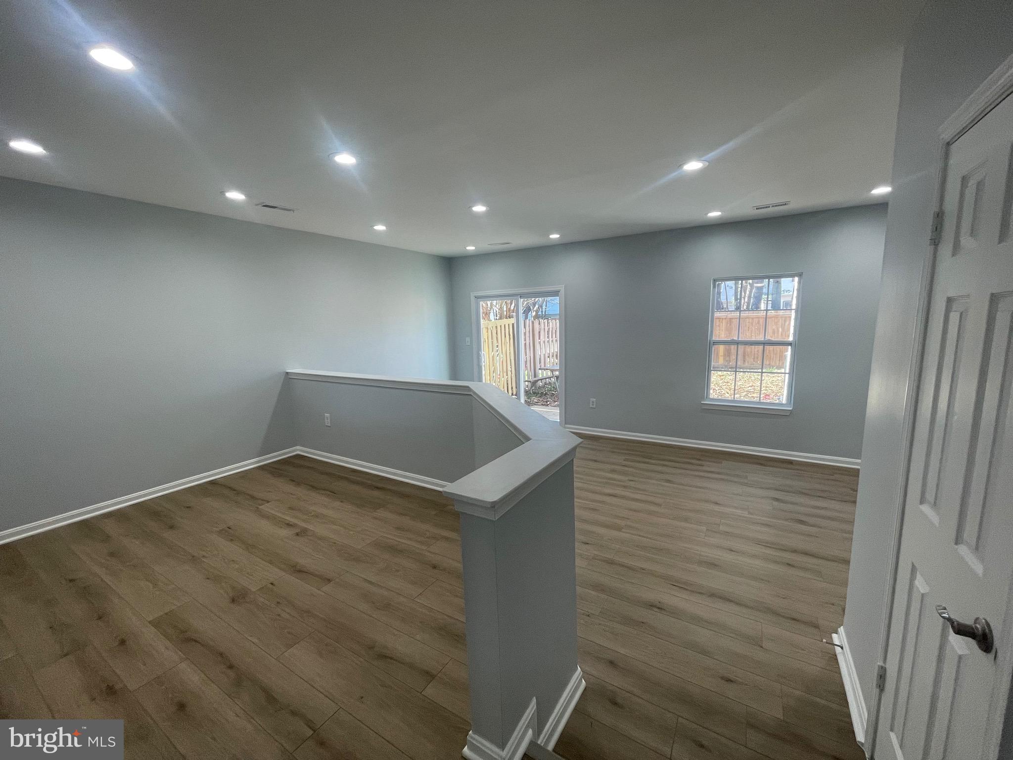 ROSECROFT VILLAGE - Residential