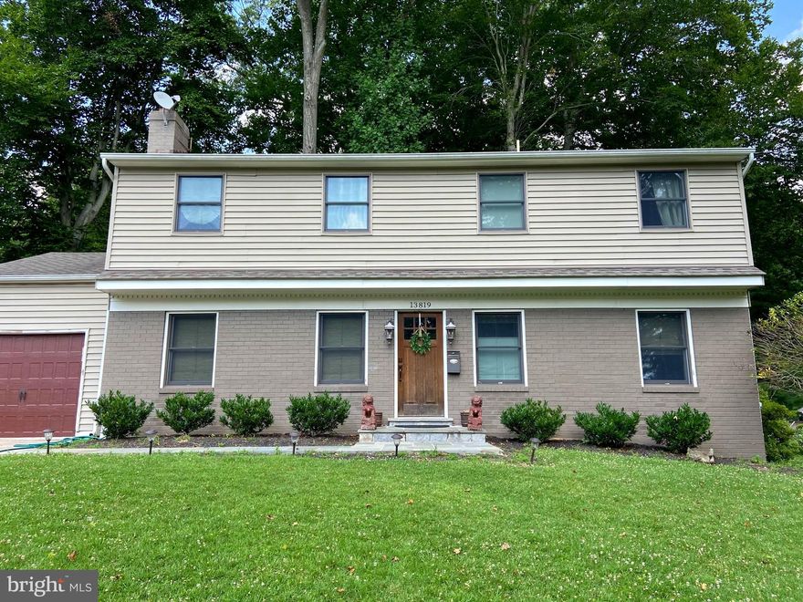 Welcome to your dream rental with this stunning 4 bedroom home in the highly sought after Manor Woods neighborhood!

This fully renovated, corner-lot home offers comfort, style, and space with gorgeous wood floors throughout. The gourmet kitchen is a chef’s paradise—complete with stainless steel appliances, a walk-in pantry, ample cabinet space, and high-end finishes that make everyday cooking a joy.

The fully finished basement adds valuable living space, including a half bath and laundry room—perfect for a home gym, media room, or playroom.

Upstairs, the primary suite is a true retreat featuring a custom walk-in closet and a luxurious ensuite bathroom with a soaking tub, walk-in shower, double vanity, and heated floors—your own private spa experience.

This home checks all the boxes—modern comfort, thoughtful updates, and an unbeatable location.