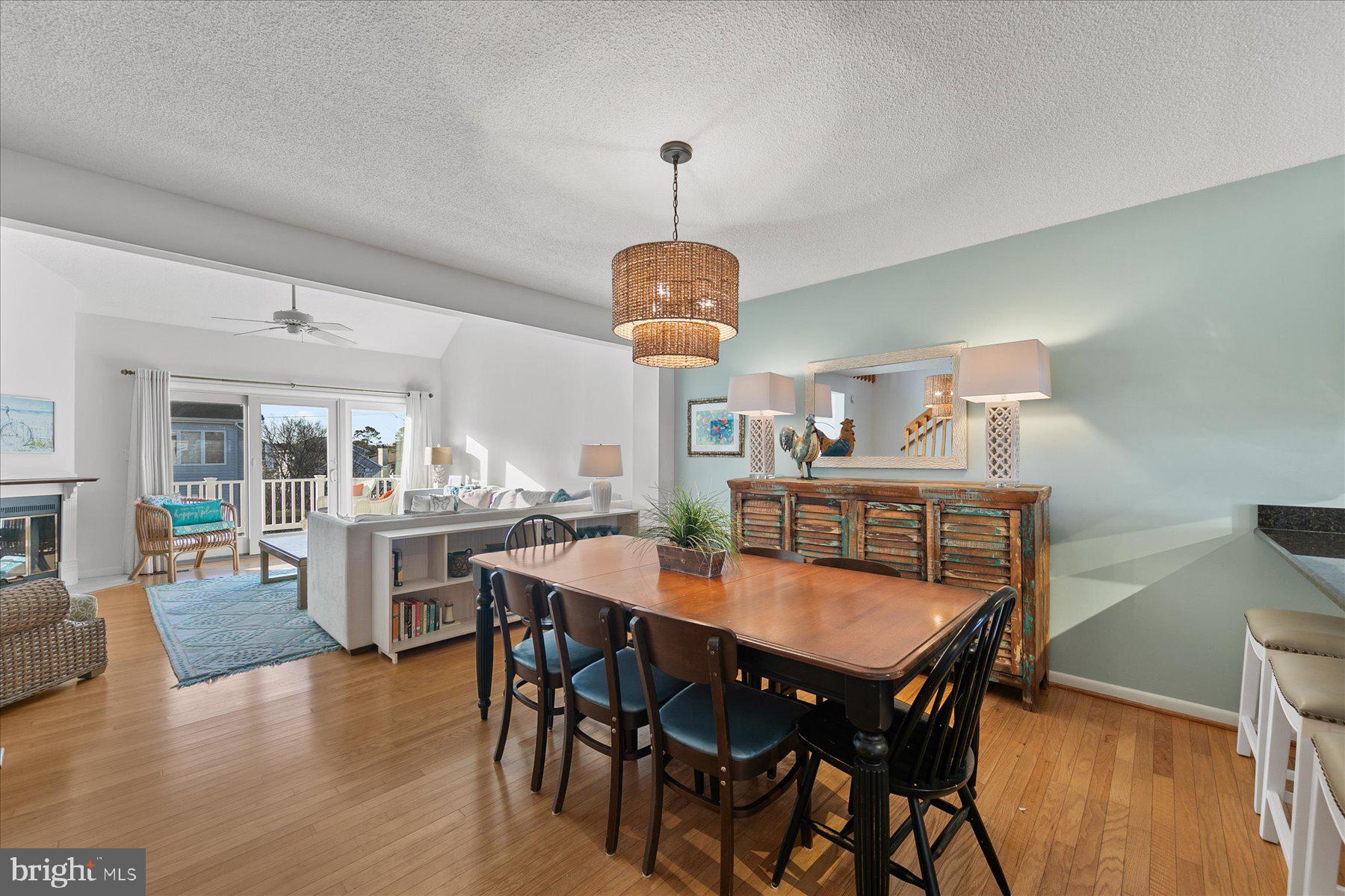 39722 BEACH PEBBLE SQUARE 7