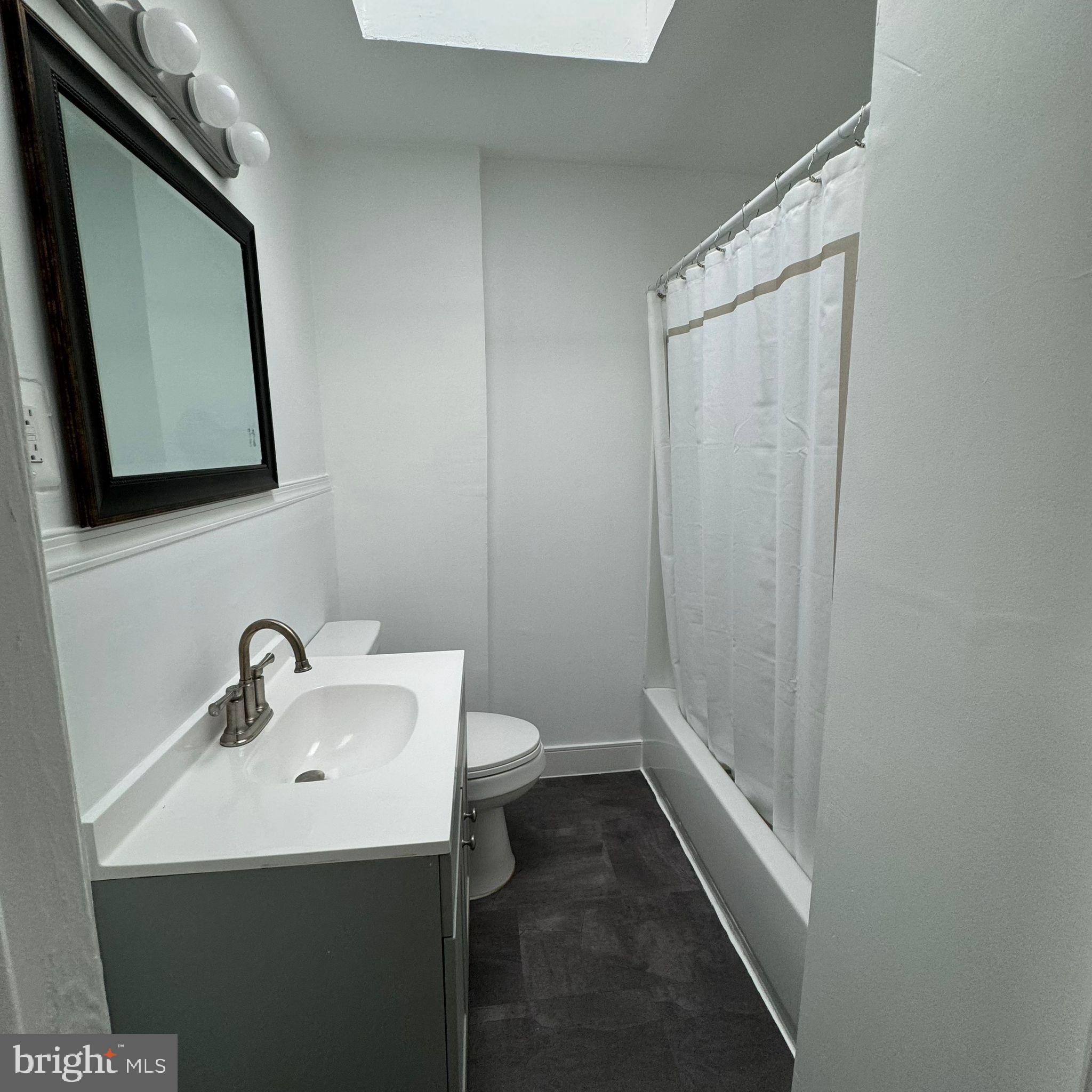 MIDTOWN EDMONDSON - Residential