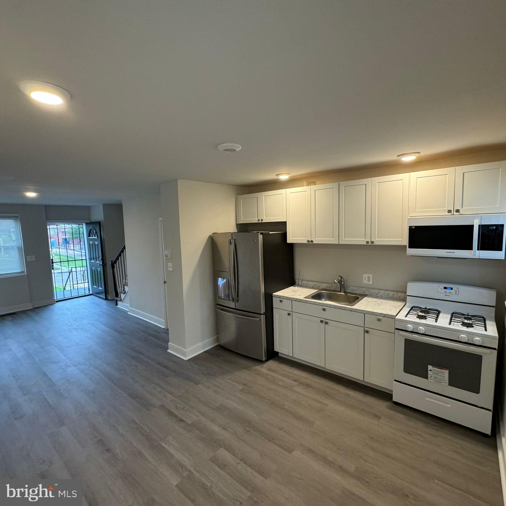 MIDTOWN EDMONDSON - Residential