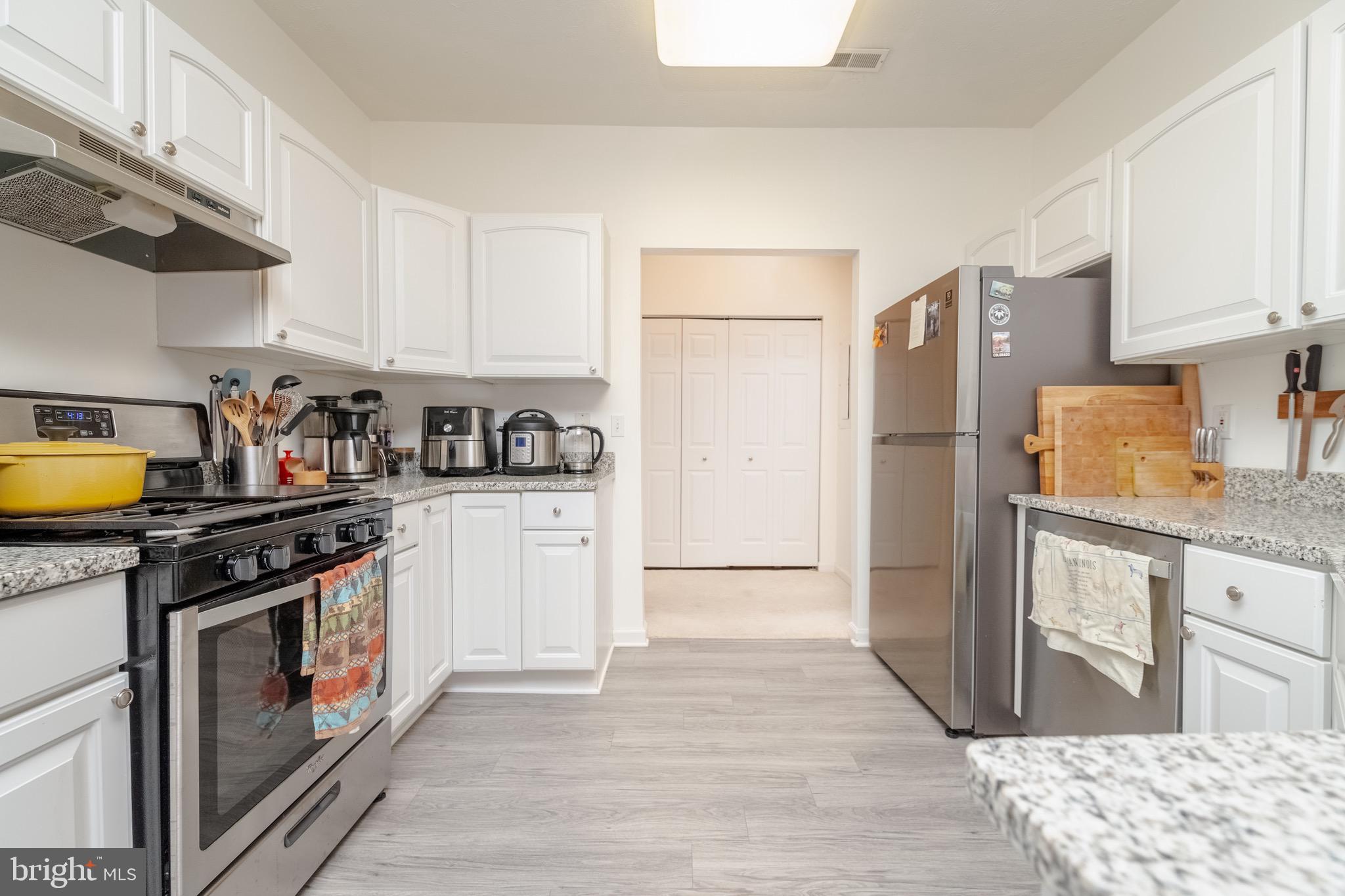 PERRY HALL FARMS - Residential