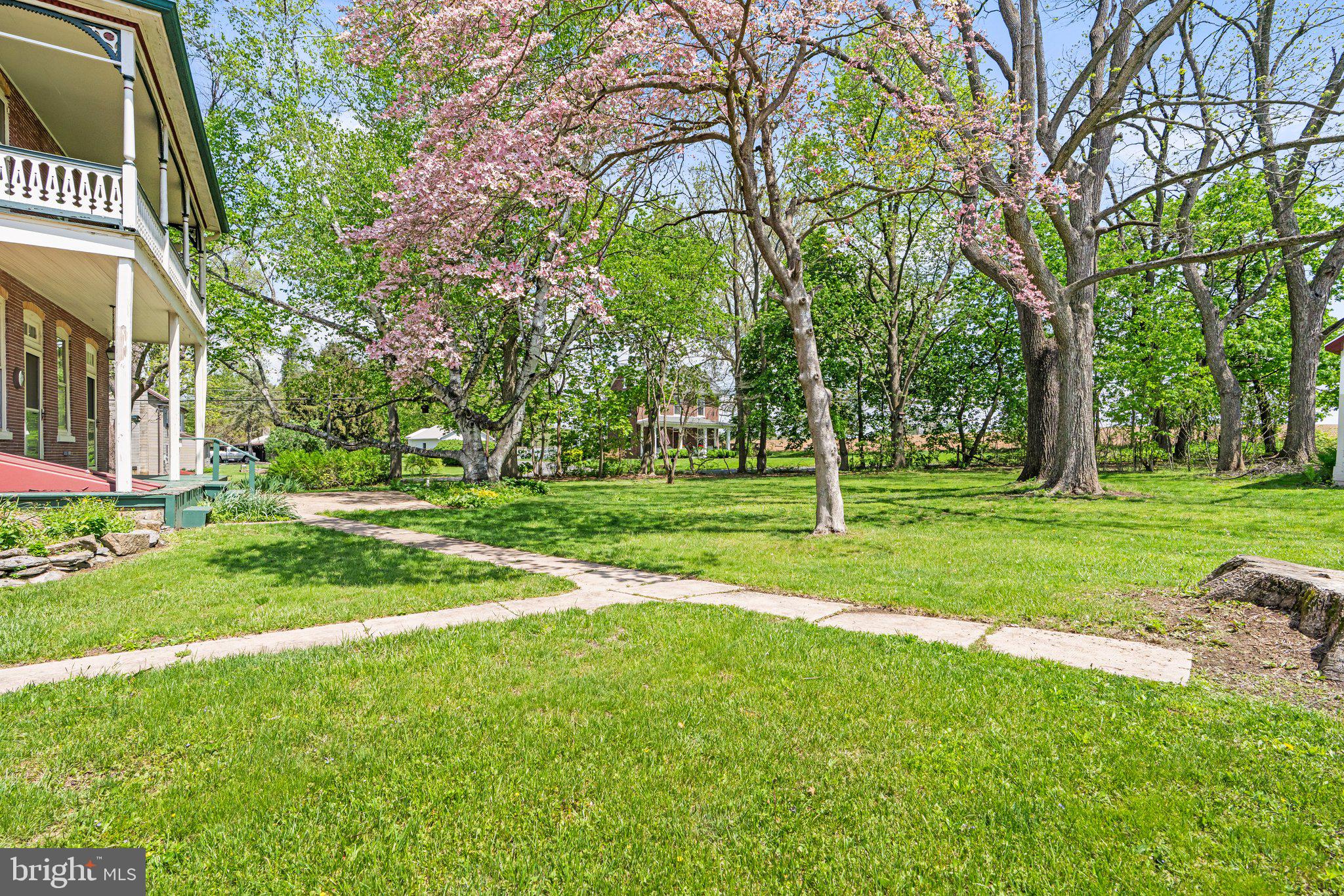 BOILING SPRINGS - Residential