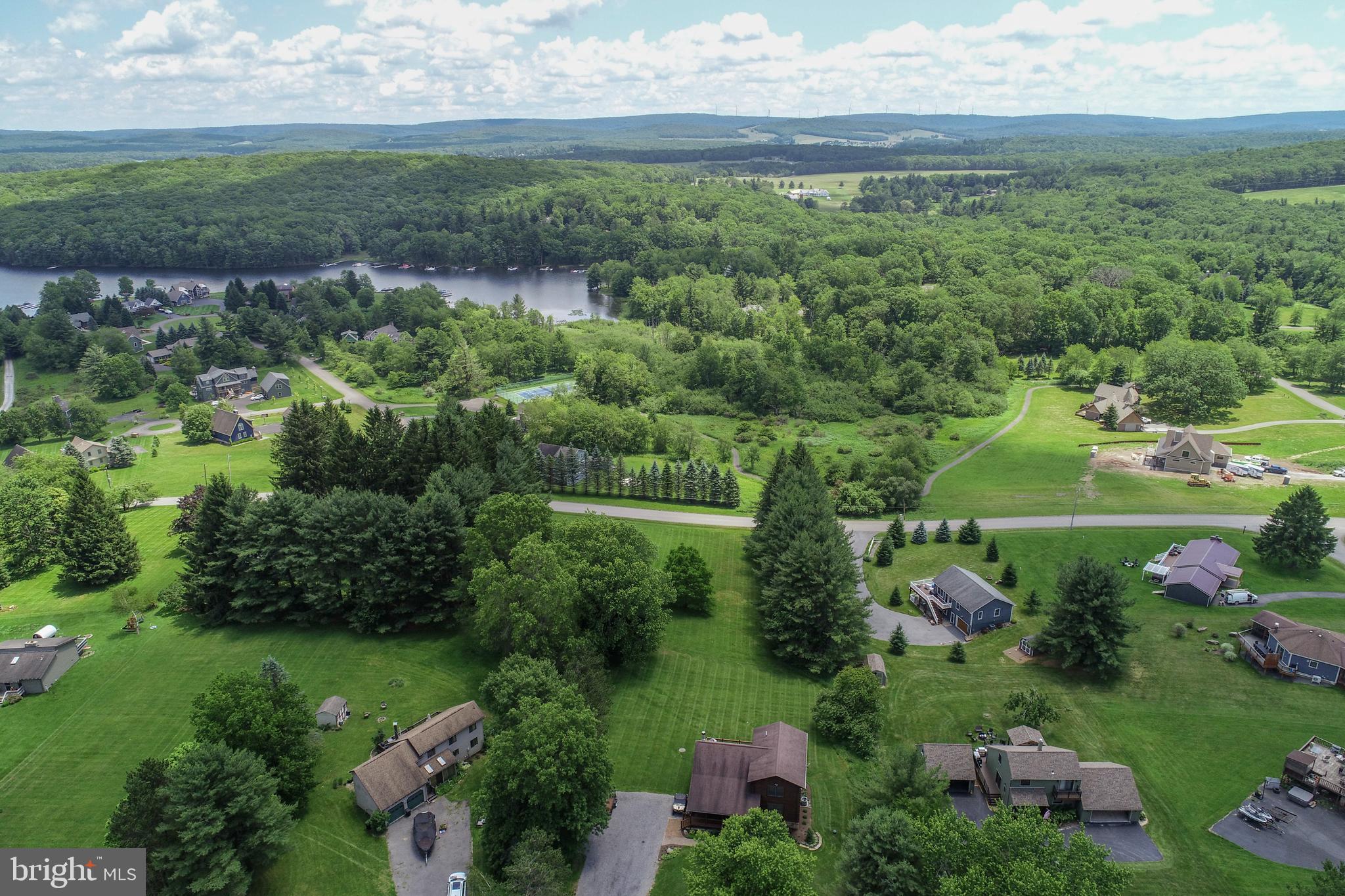 PARADISE RIDGE - Residential