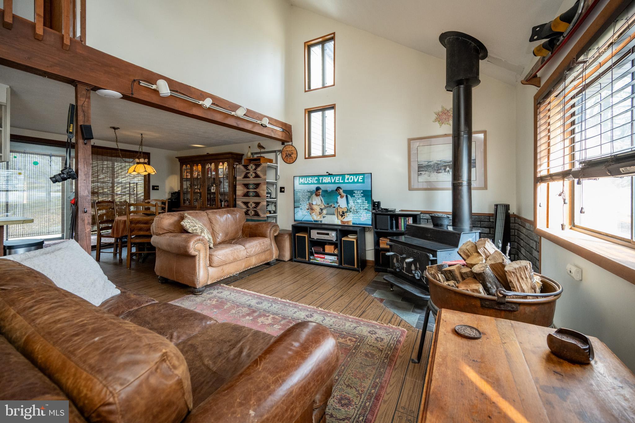 PARADISE RIDGE - Residential