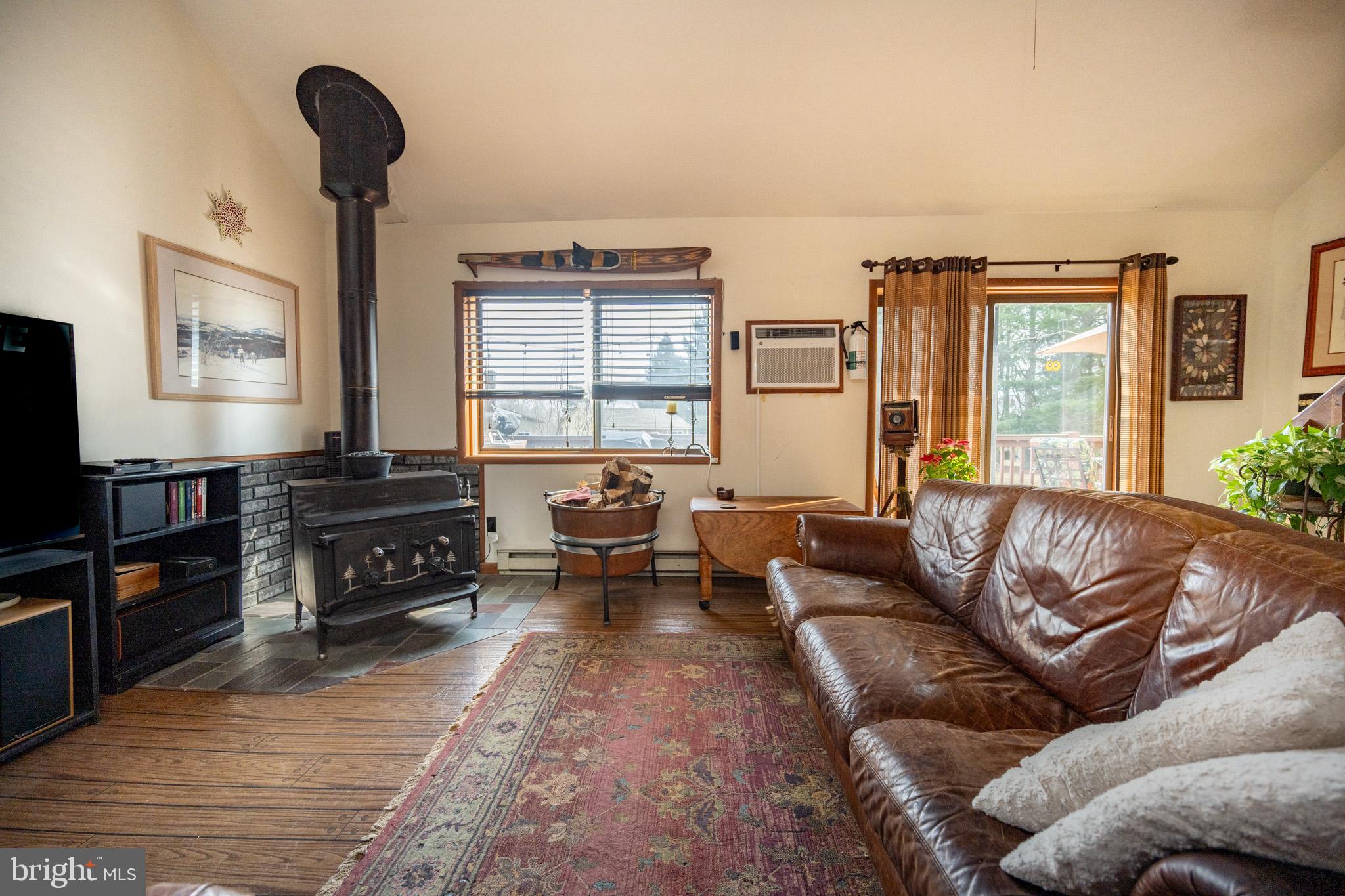 PARADISE RIDGE - Residential