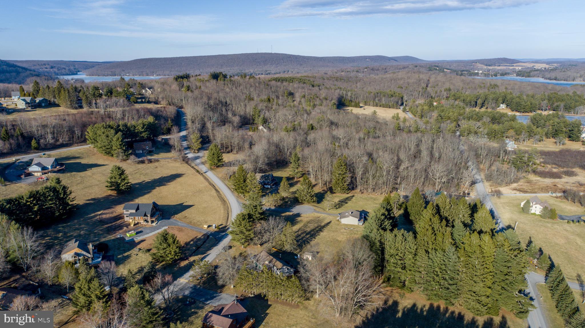 PARADISE RIDGE - Residential