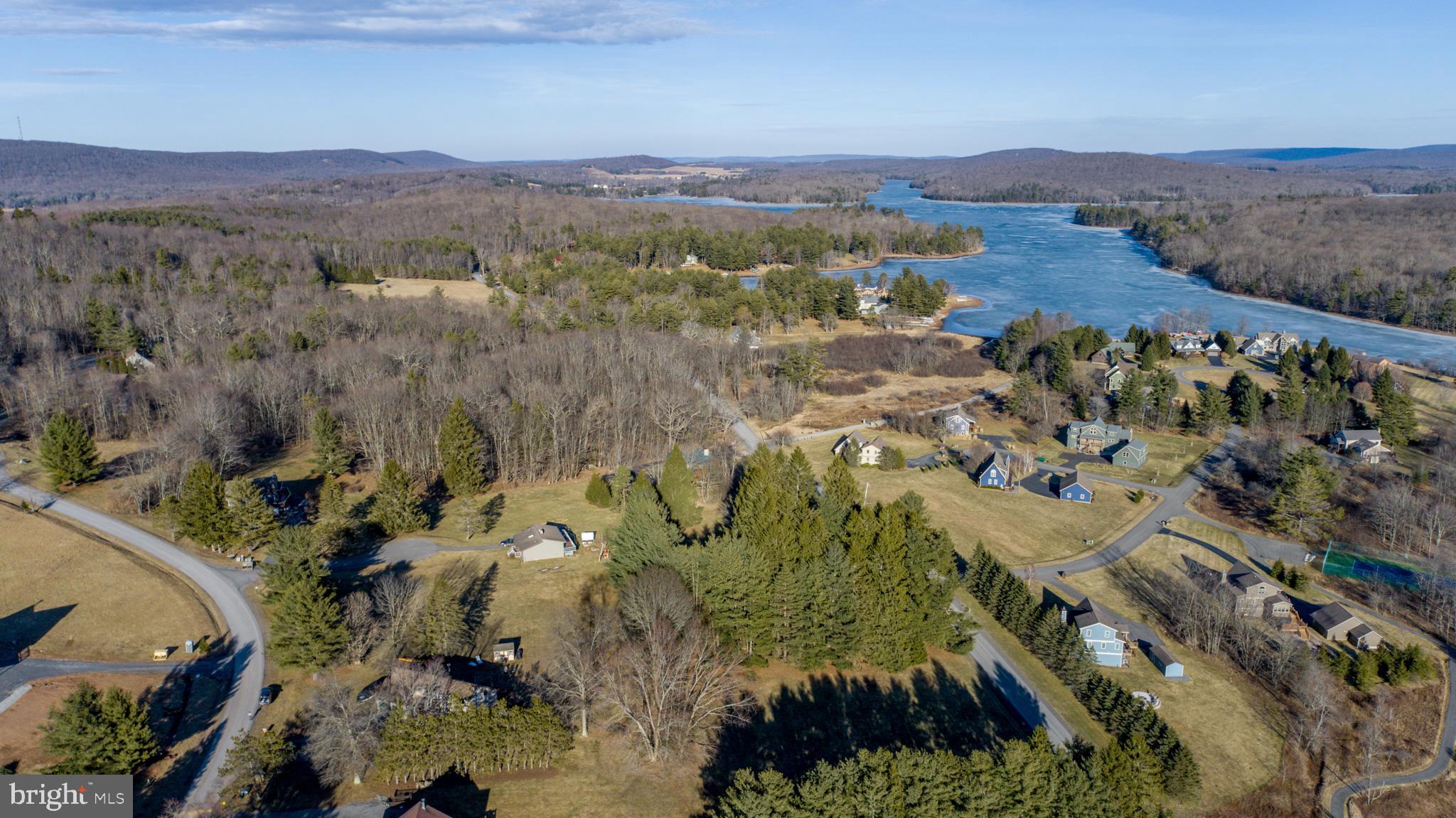 PARADISE RIDGE - Residential