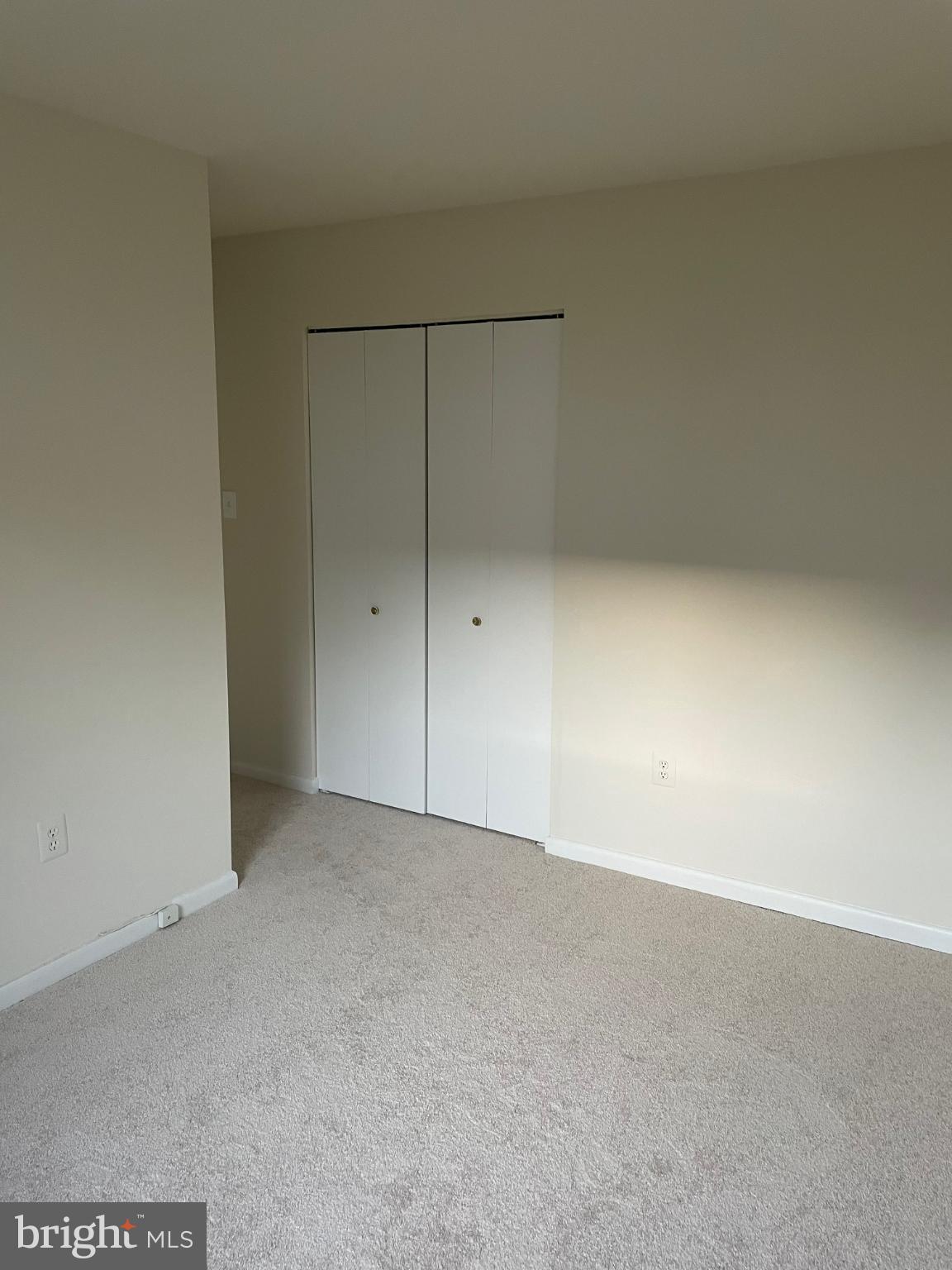 SENECA PARK - Residential