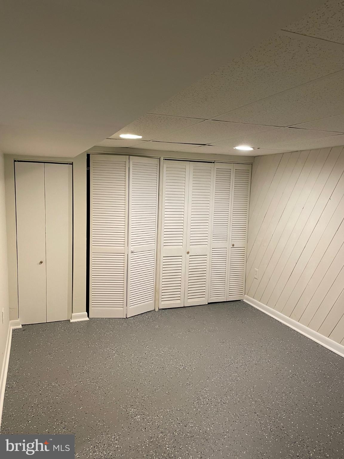 SENECA PARK - Residential