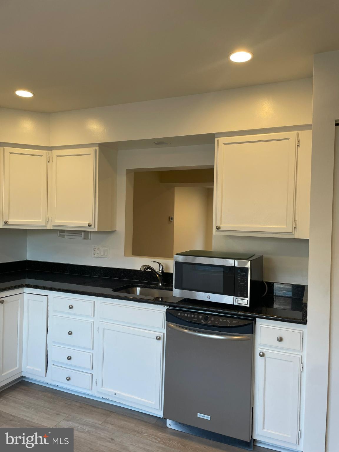 SENECA PARK - Residential