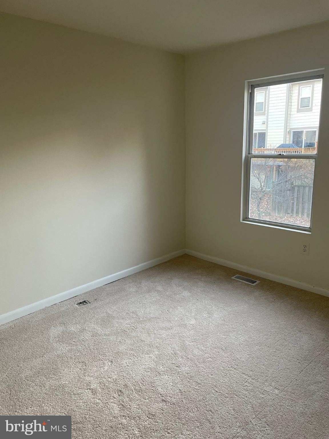 SENECA PARK - Residential