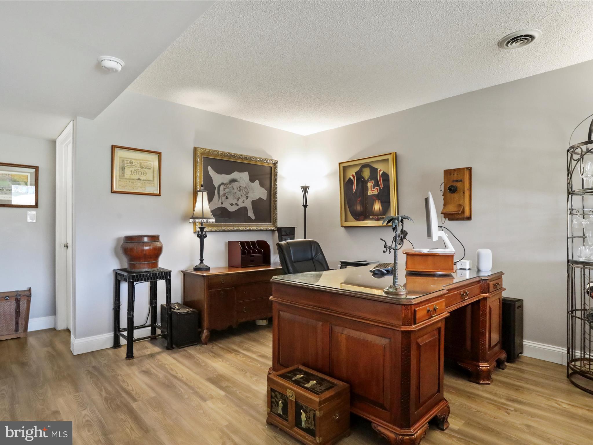 THE WOODS - Residential