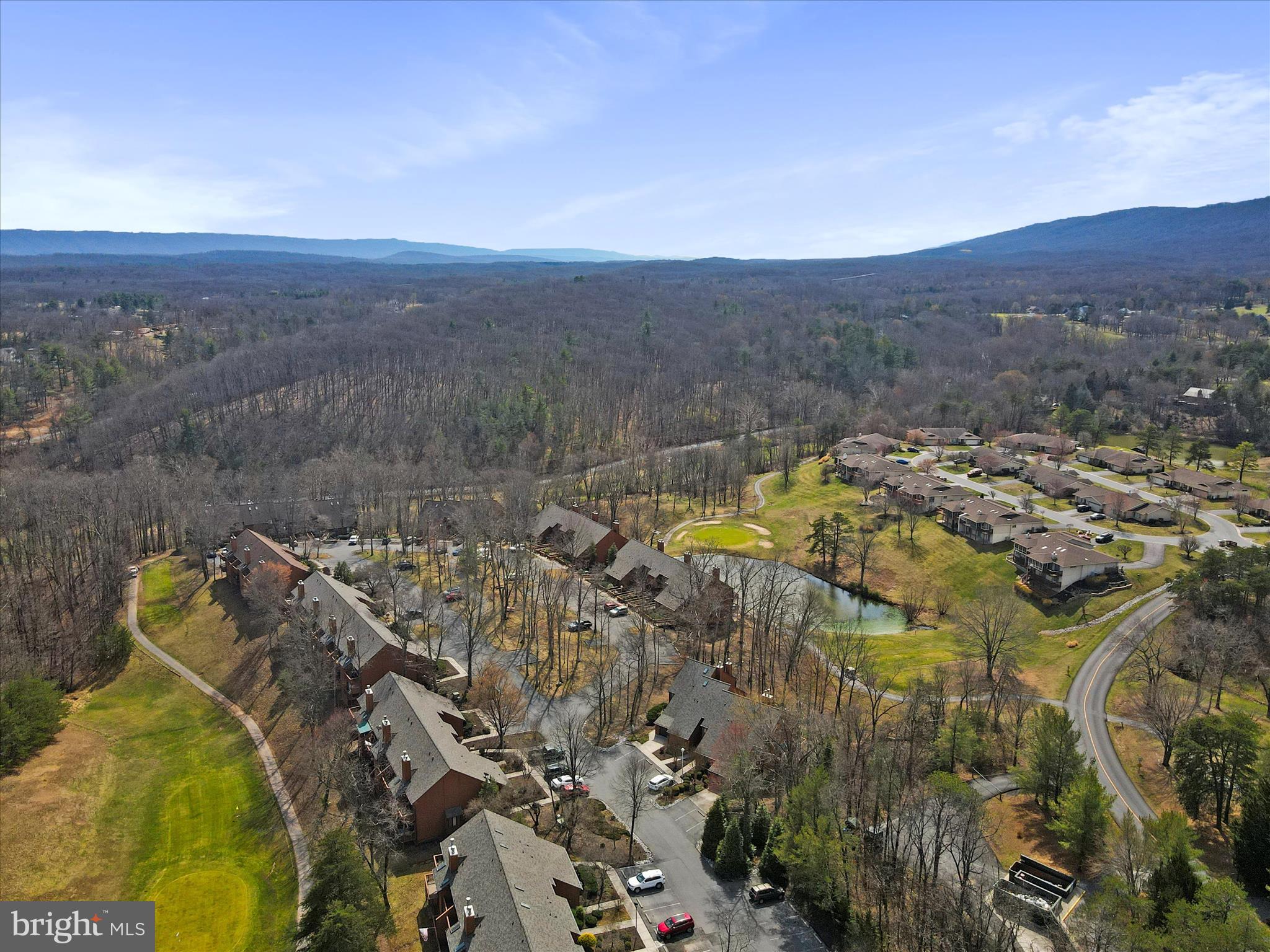 THE WOODS - Residential