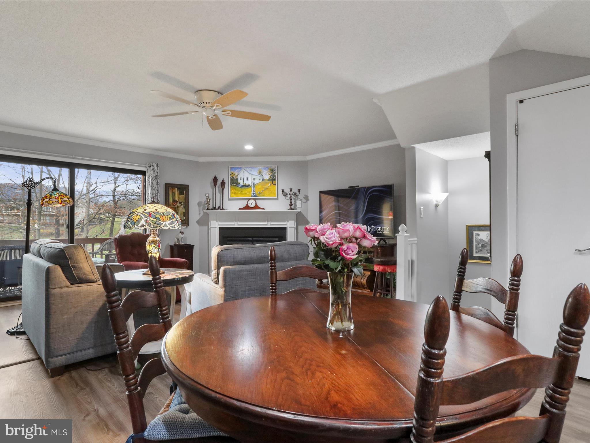 THE WOODS - Residential