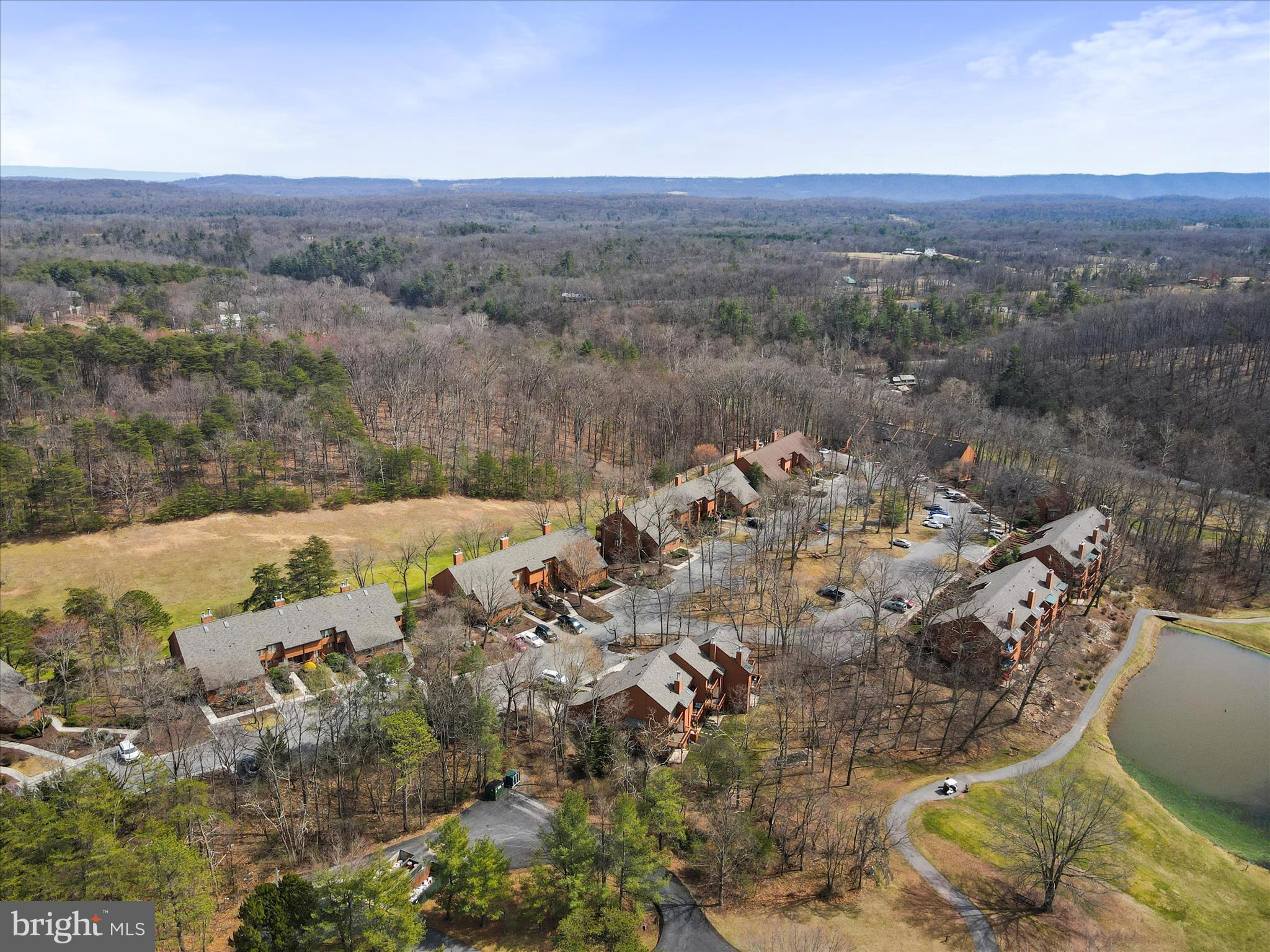 THE WOODS - Residential