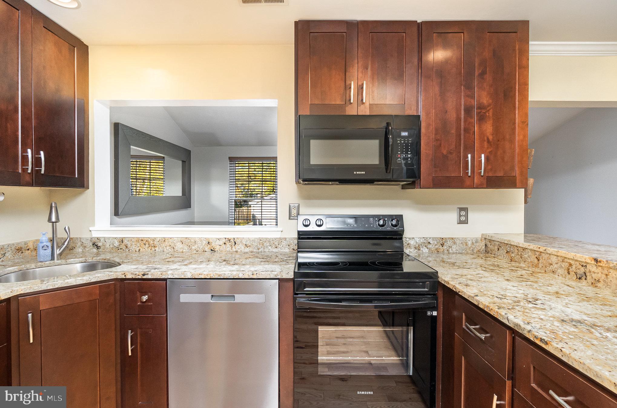 MAJORS CHOICE - Residential