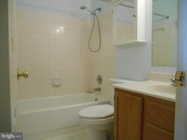 DALE CITY - Residential