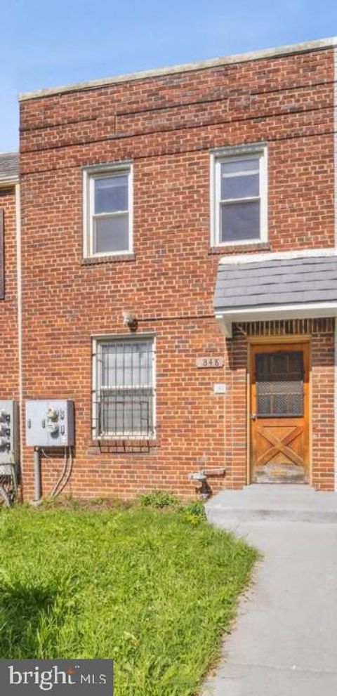 848 19TH STREET NE WASHINGTON DC 20002