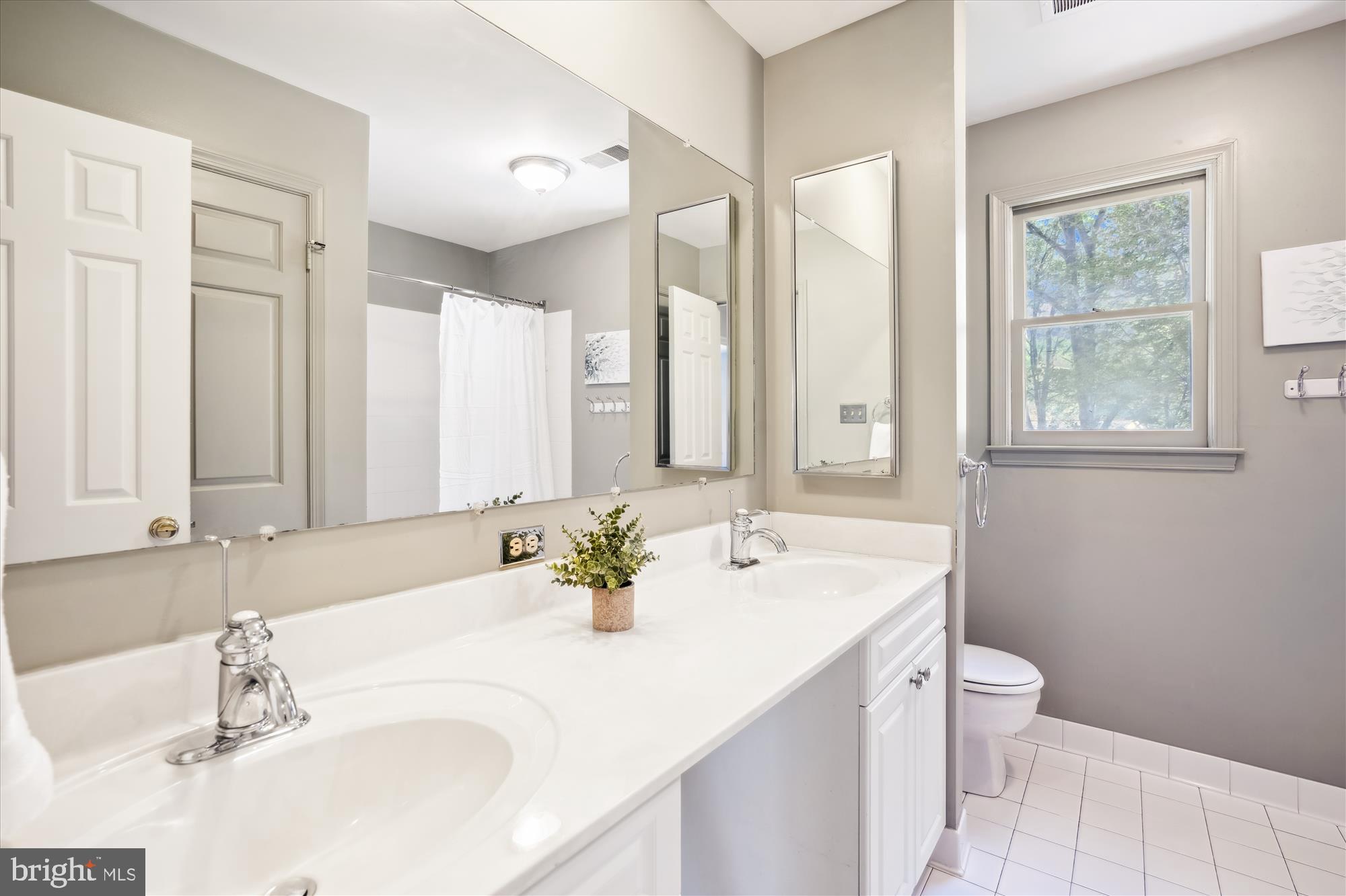 FAIRLAND GARDENS - Residential