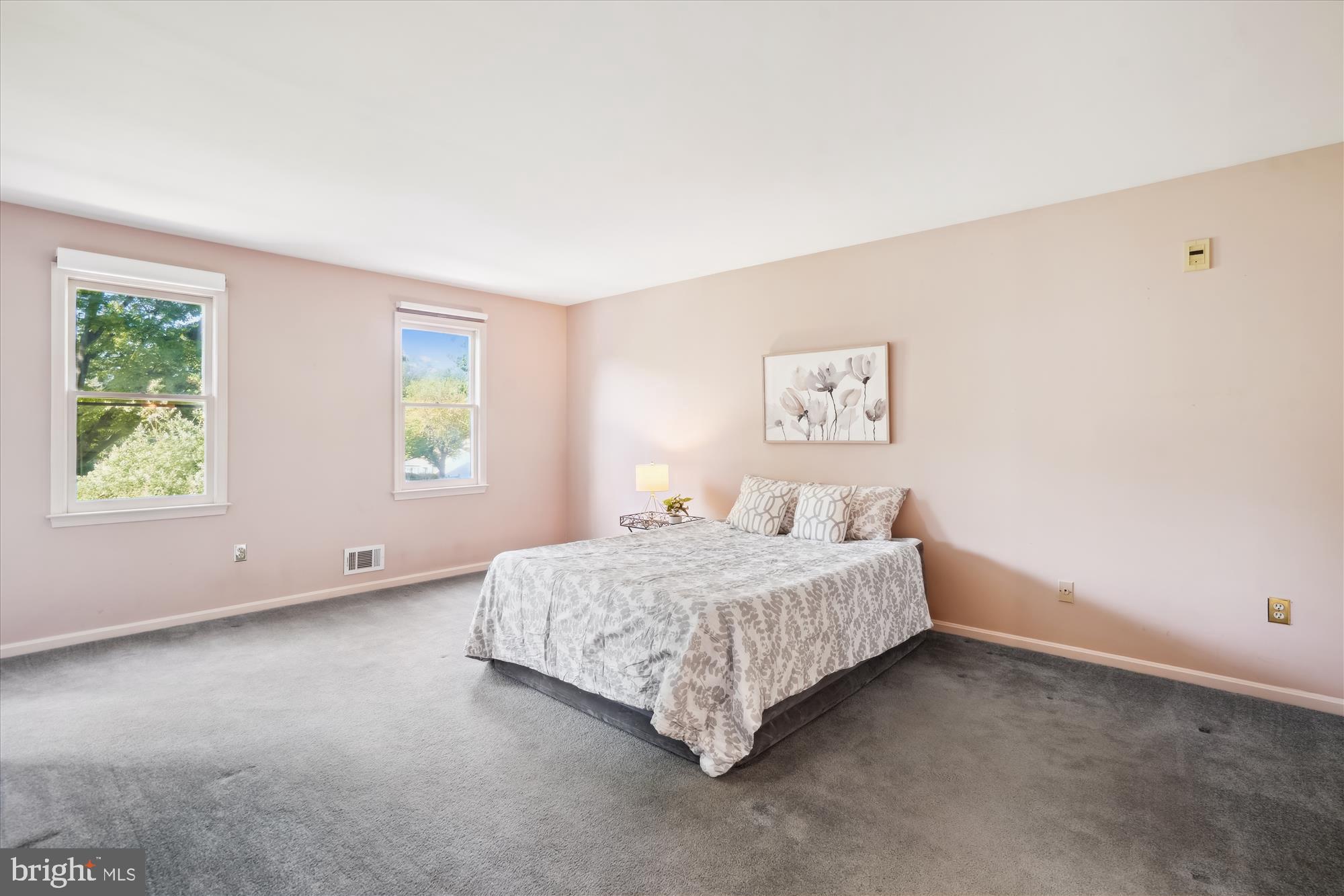 FAIRLAND GARDENS - Residential