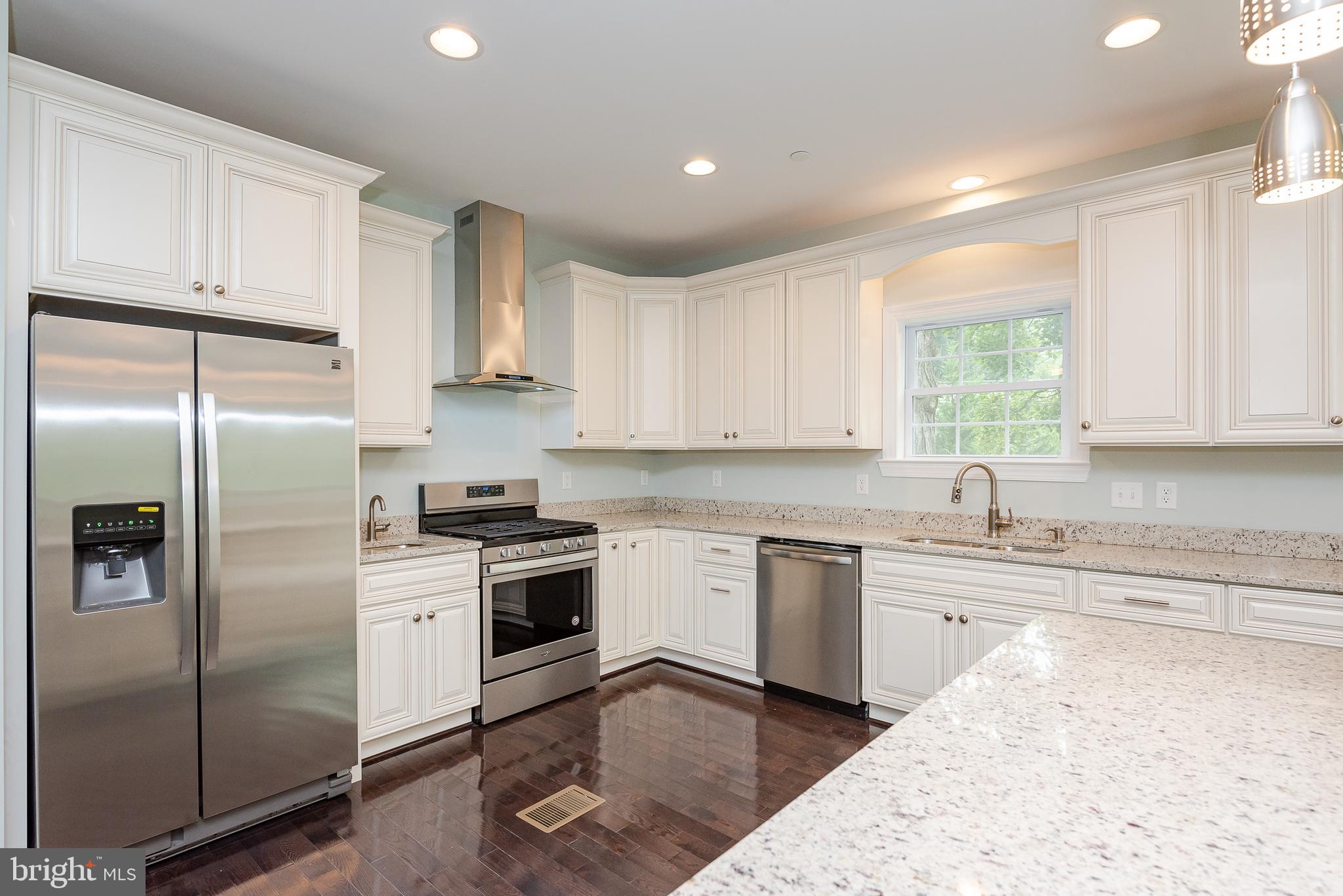 VALLEY MEDE - Residential