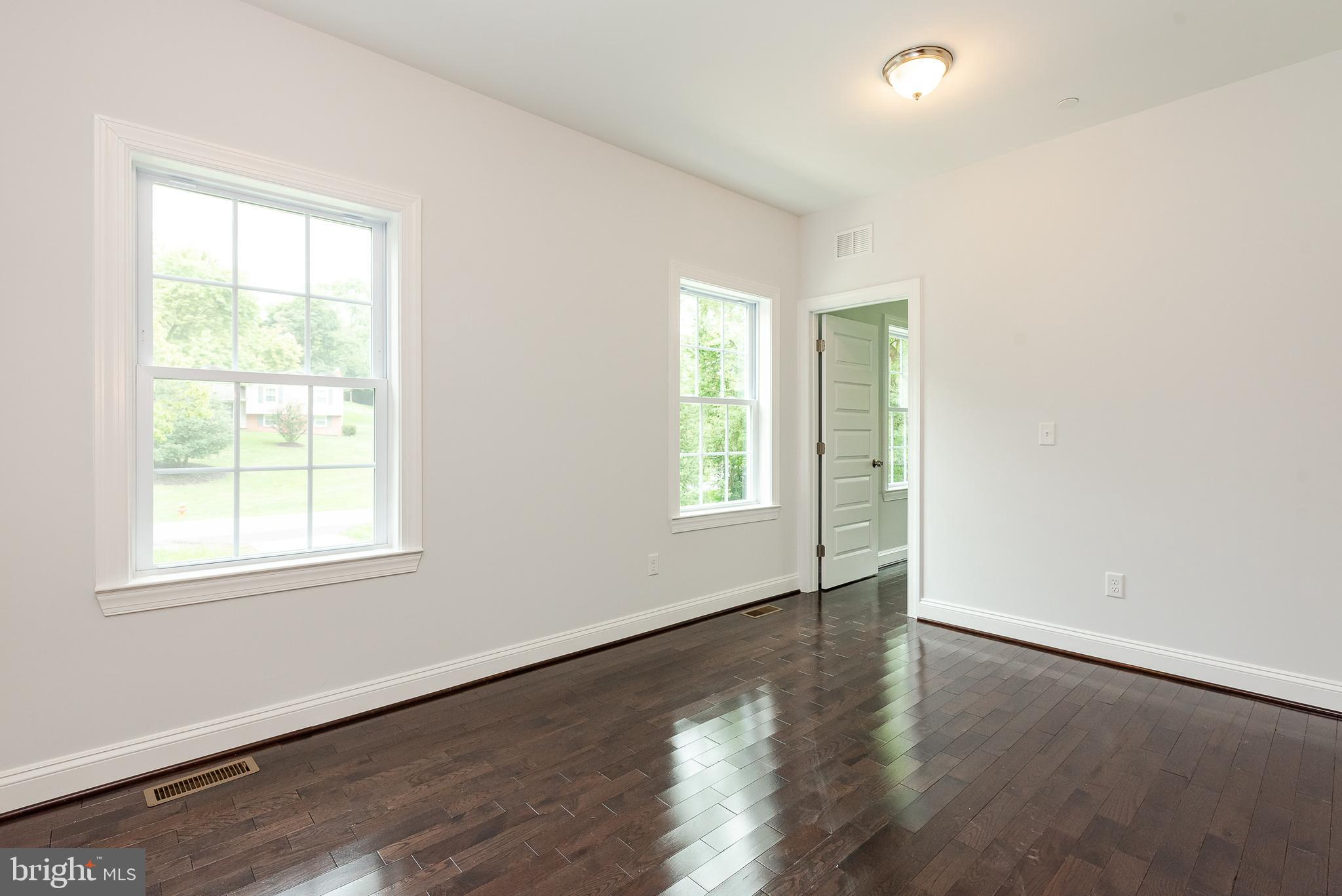 VALLEY MEDE - Residential