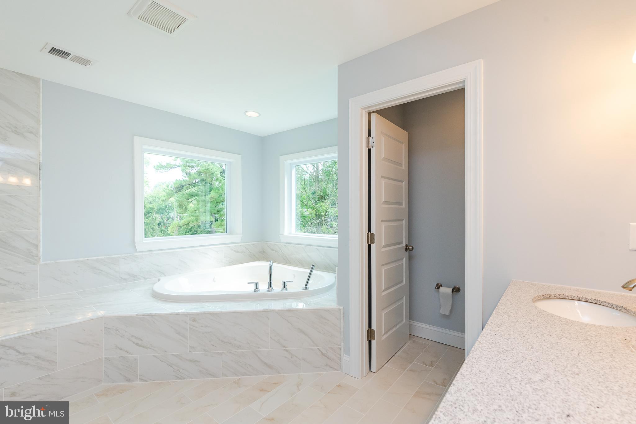 VALLEY MEDE - Residential