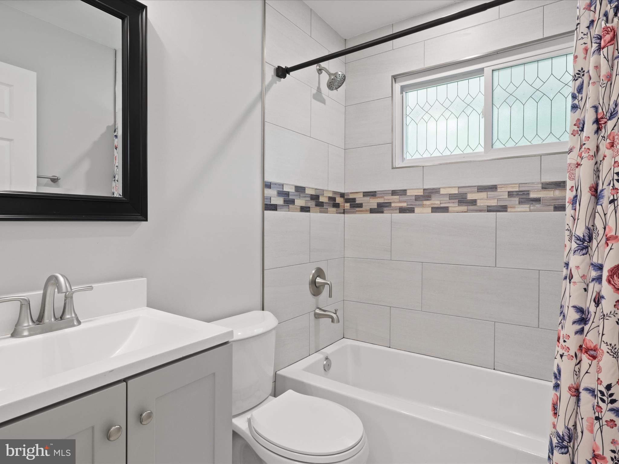 FAIRFAX CITY - Residential