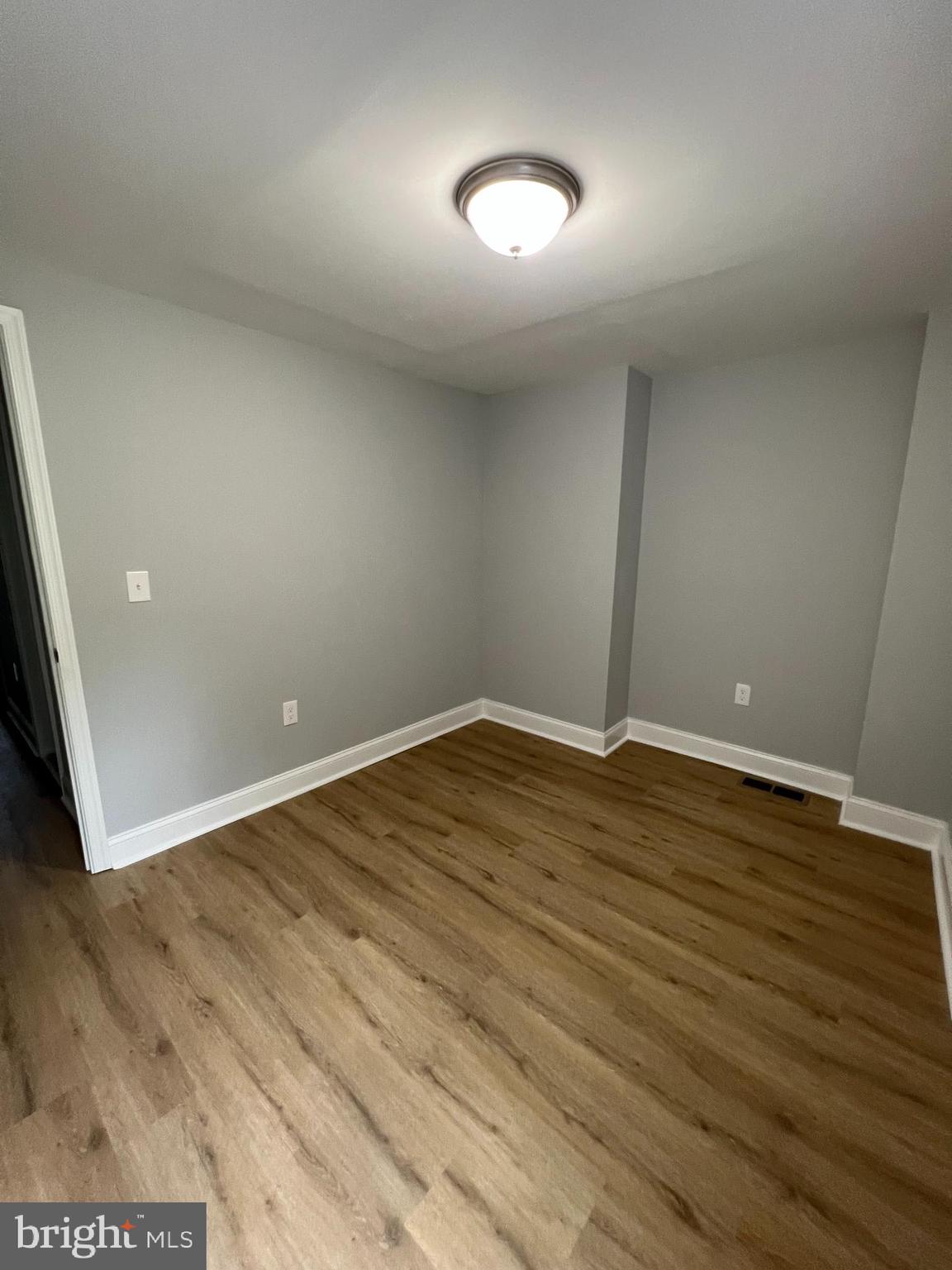 HARWOOD - Residential Lease