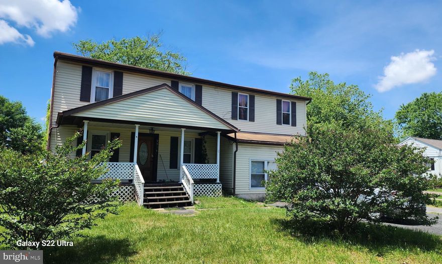 INVESTORS ALERT OR SAVY HOMEBUYER 
LOCATION LOCATION!!
Property located off Belair Rd and near shopping centers, restaurants, schools and much much more. 
This property has plenty of potential. Main bedroom has a walk in closet, spacious bathroom and a jacuzzy.
The second bedroom has its own bathroom and the other two bedrooms share a bathroom in the hallway.  Also, there is an in law suite with its own kitchen and bathroom. The basement has one more half bathroom. 
Motivated seller so bring your imagination and make this your dream home.
Cash or renovation loans preferred