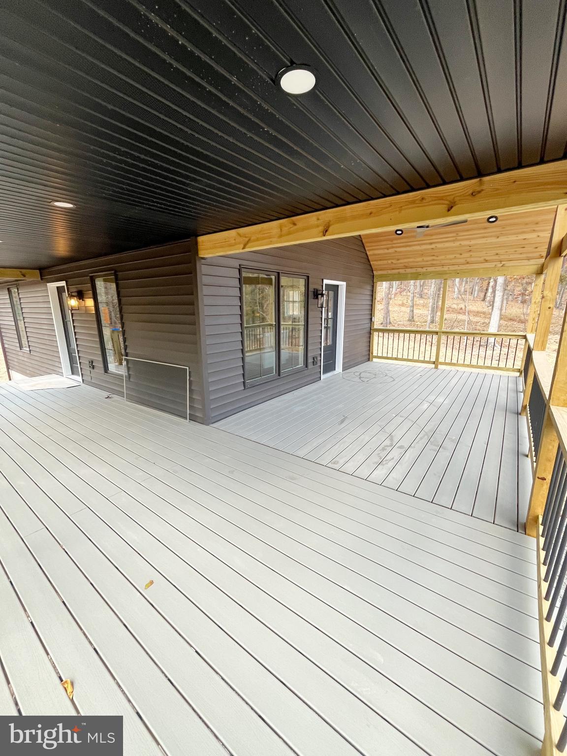 SLEEPY CREEK FARMS - Residential