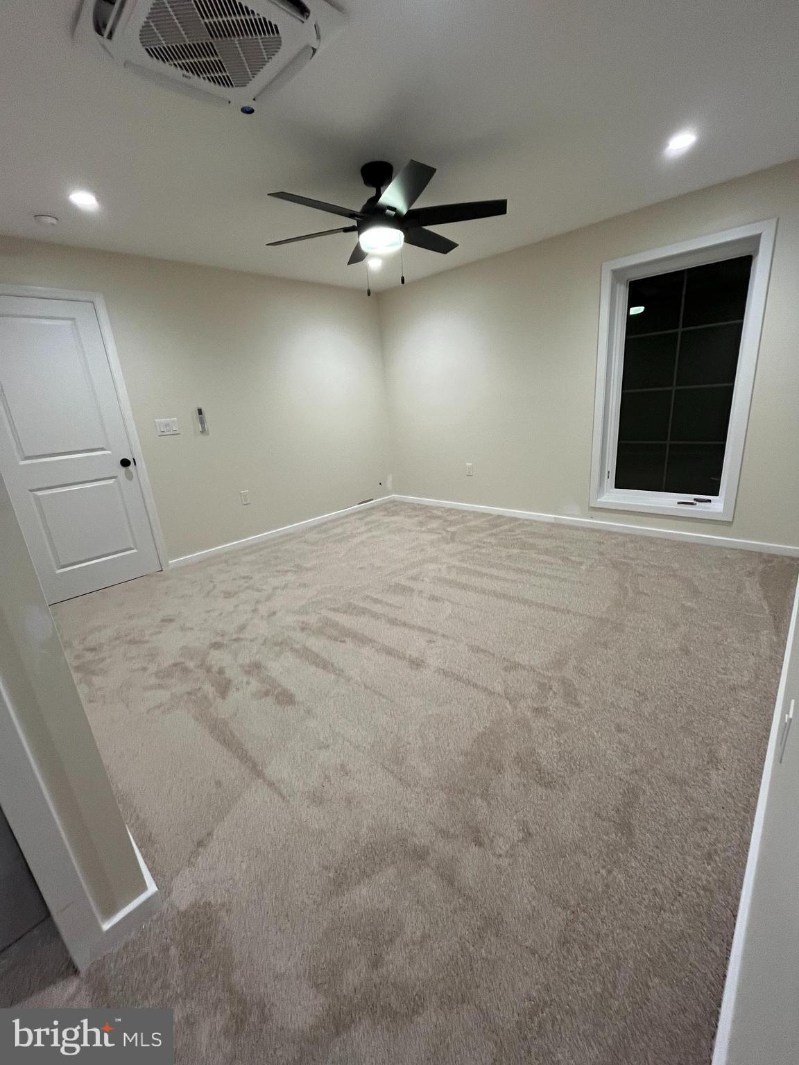 SLEEPY CREEK FARMS - Residential