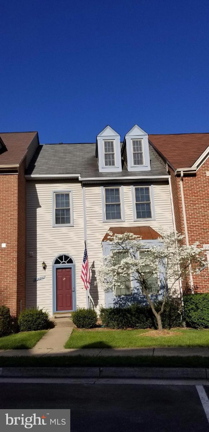 Offers will be reviewed on Monday at 7:00 pm.  Beautiful townhouse w/ many updates. Kitchen updated in 2016 w/new gas stove, new hood & Self-closing cabinets, two upstairs bathrooms updated in 2017, updated deck in 2017, 2 gas fireplaces, Freshly painted and new carpet.  Loft with book case. Metro bus stop to Pentagon & Springfield Town Center, grocery (Whole Food),