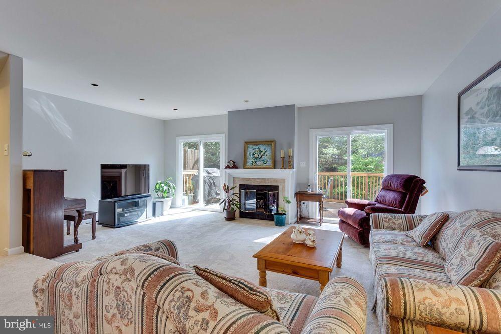 KENWOOD HILLS - Residential