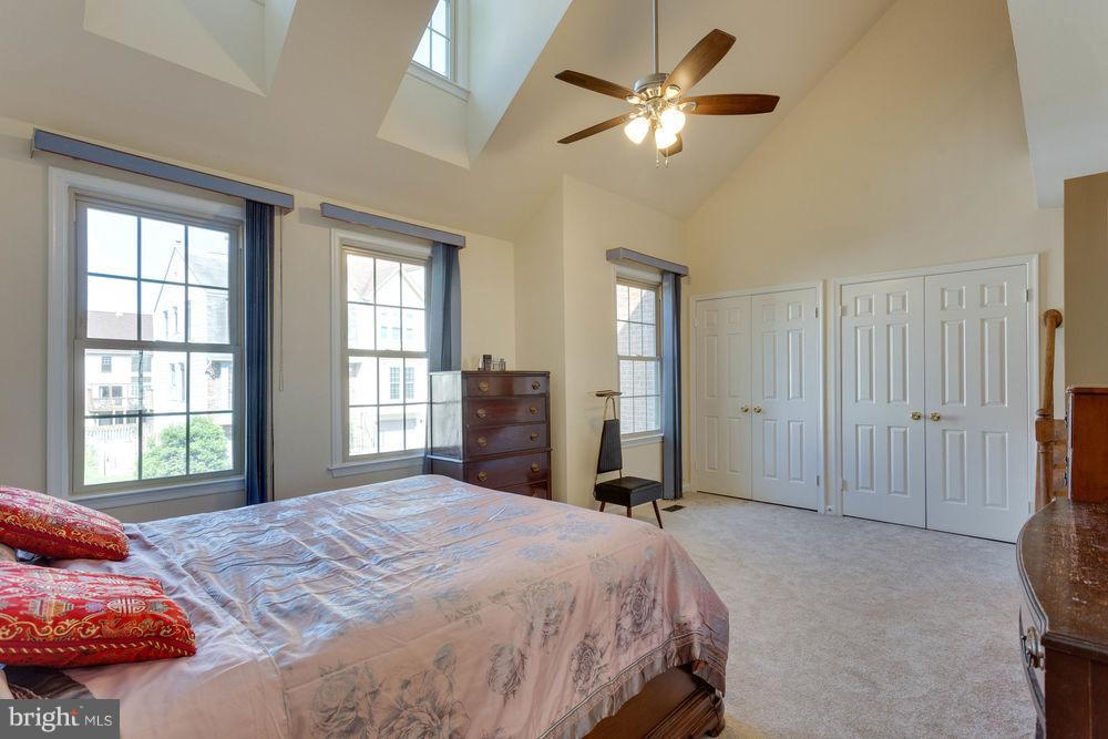 KENWOOD HILLS - Residential