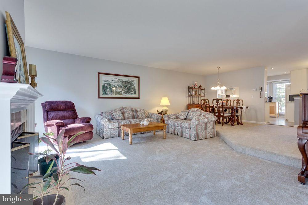 KENWOOD HILLS - Residential