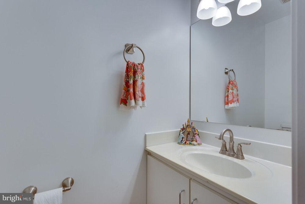 KENWOOD HILLS - Residential