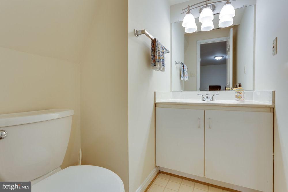 KENWOOD HILLS - Residential