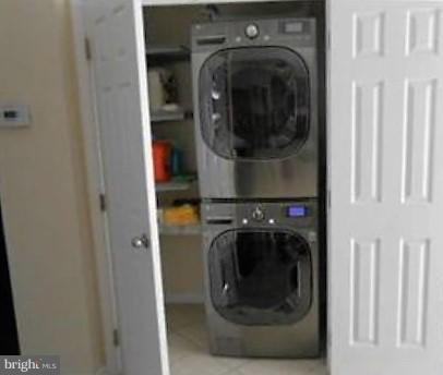 TOWN CENTER AT CAMP SPRINGS - Residential Lease