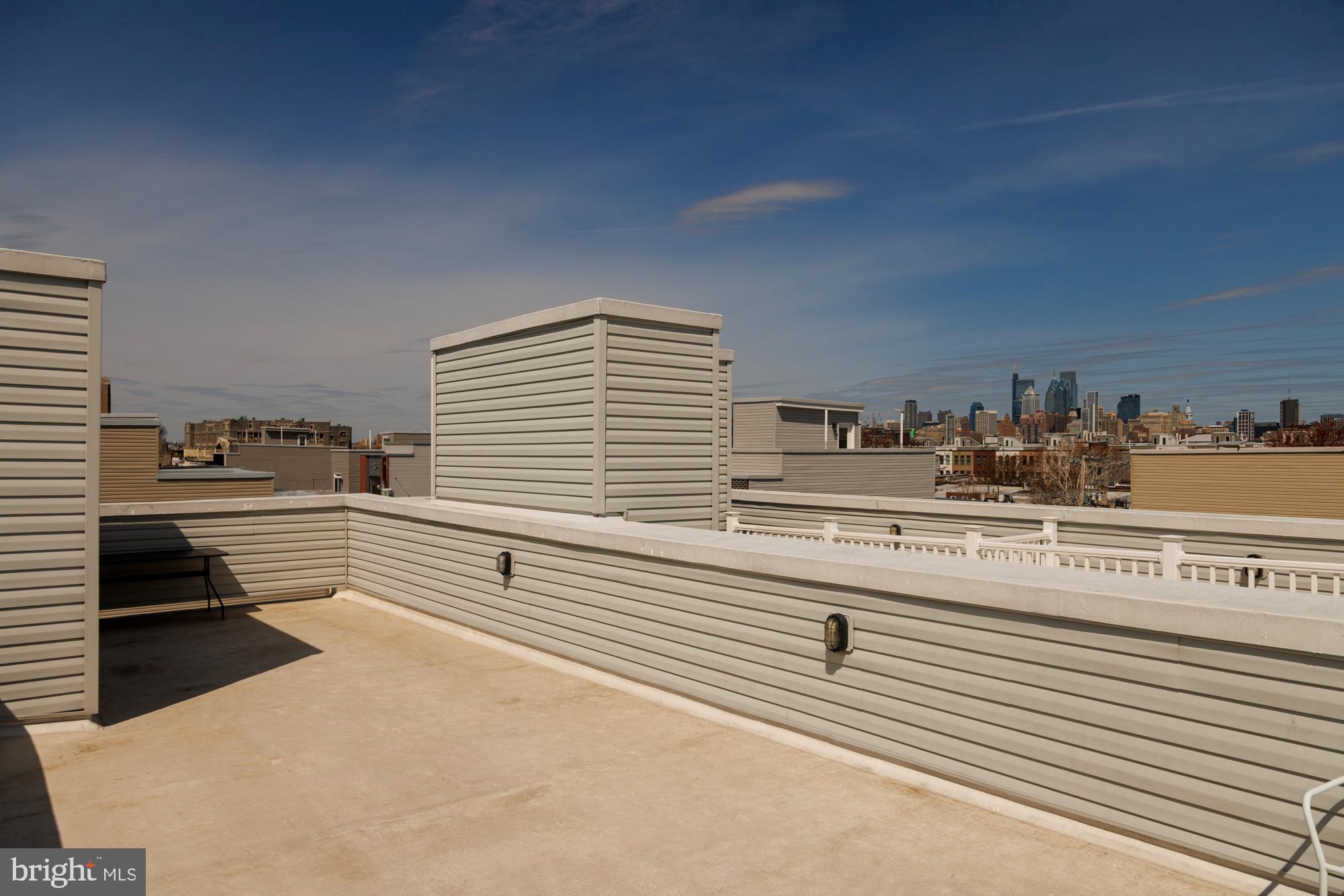PASSYUNK SQUARE - Residential