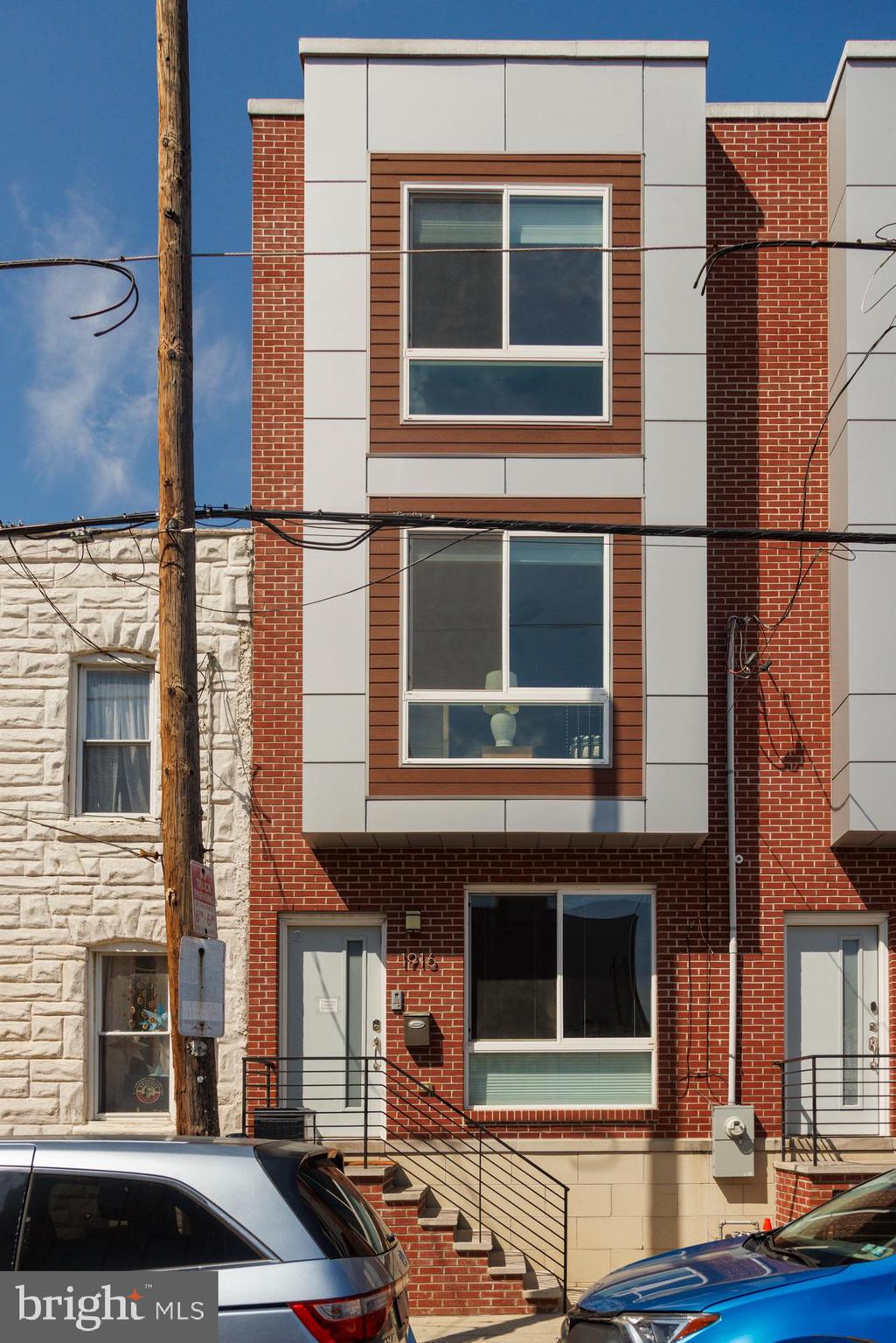 PASSYUNK SQUARE - Residential