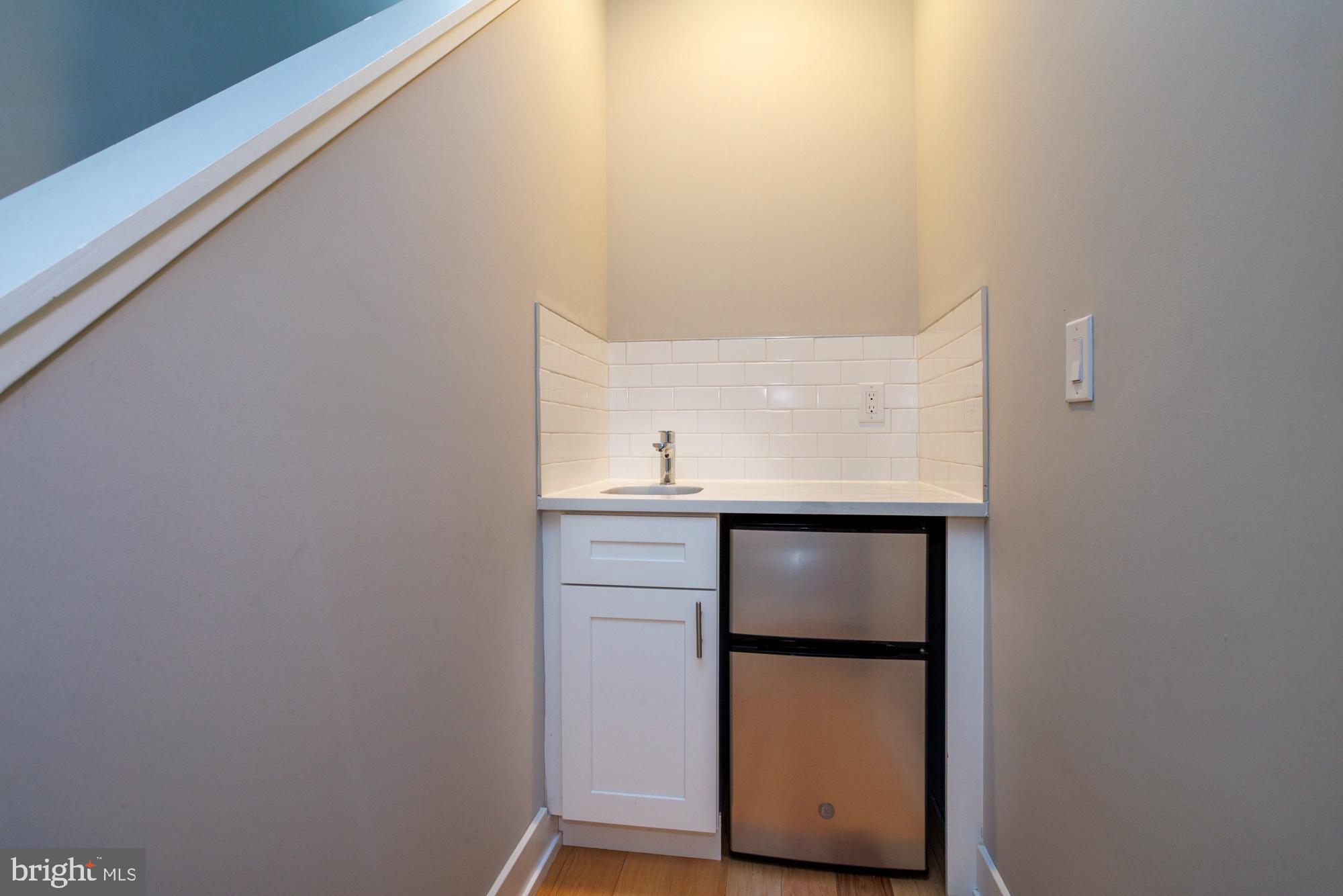 PASSYUNK SQUARE - Residential