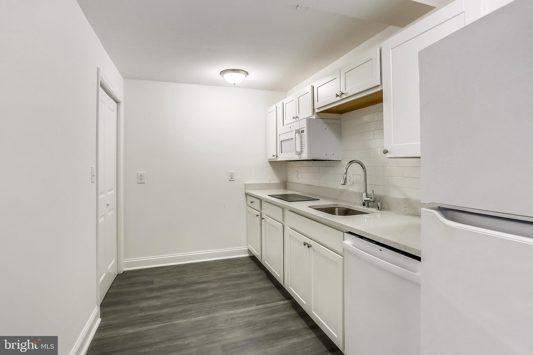 KEMP MILL ESTATES - Residential Lease