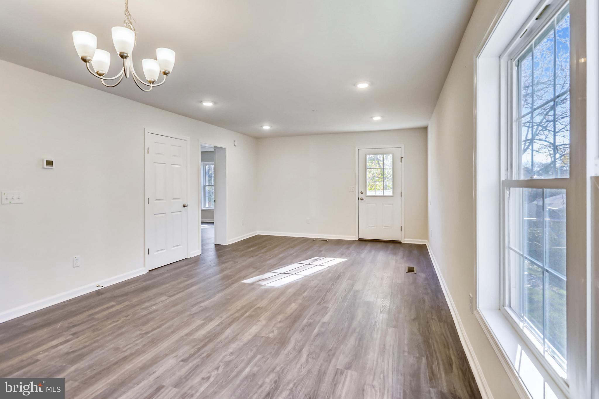 KEMP MILL ESTATES - Residential Lease