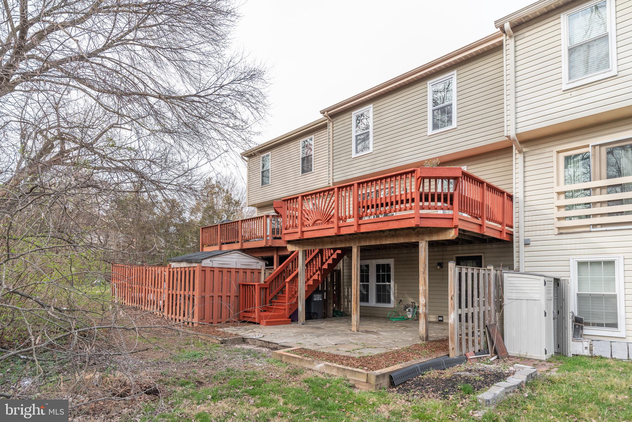 CENTRE RIDGE - Residential